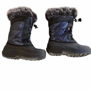 KAMIK Black and Blue Winter Boots with Faux Fur Trim